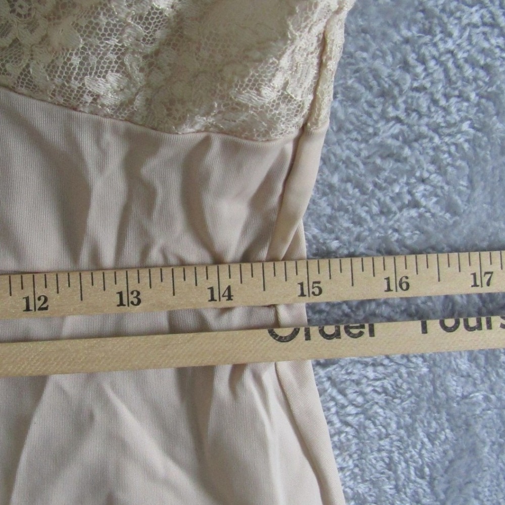 Vintage Beige Lace Trim Full Slip Dress Pleated Ruffle Hem Adjustable Straps - Picture 6 of 7